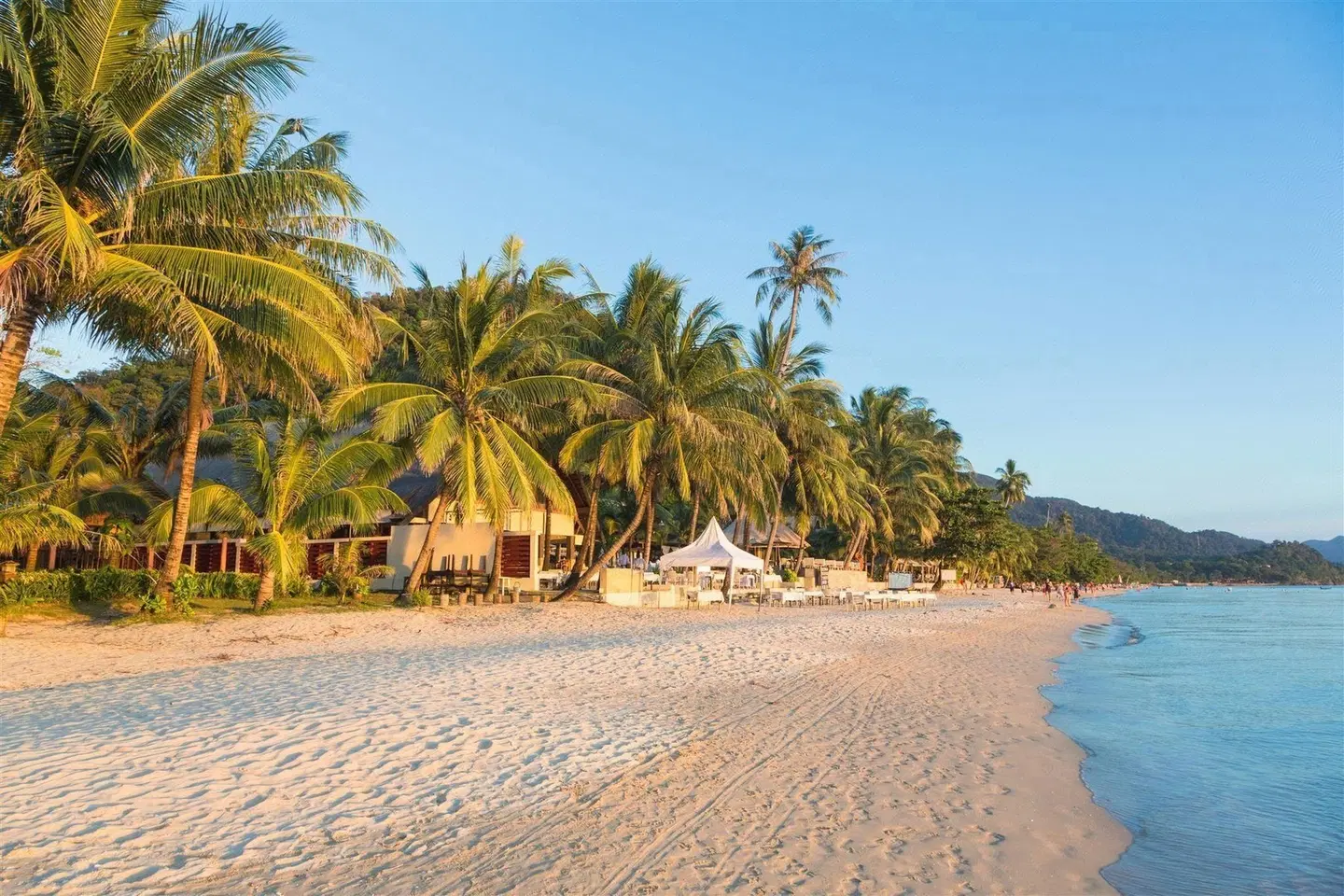 Sang Aroon Bungalow Strand