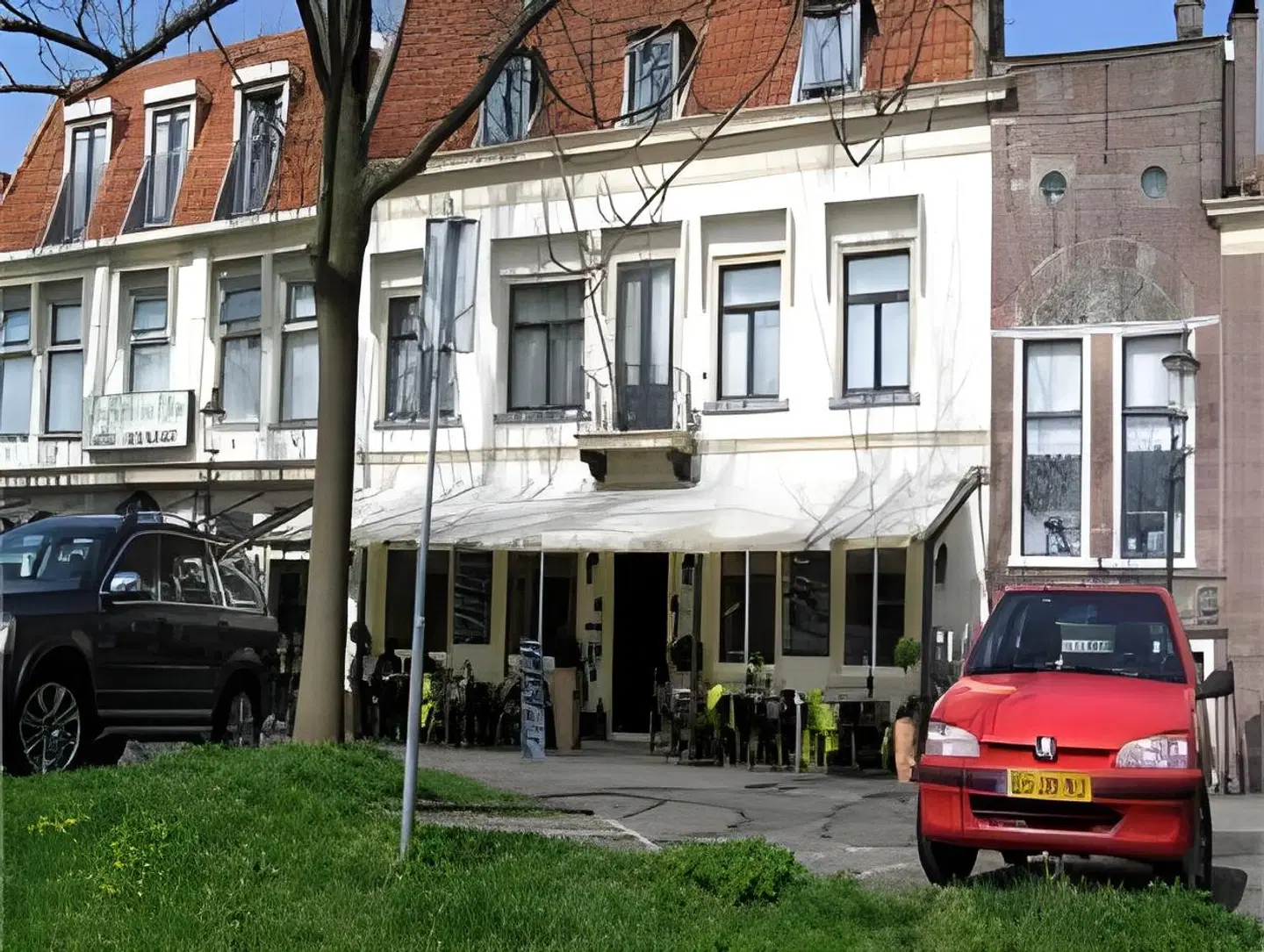 Die Port van Cleve EXTERIOR