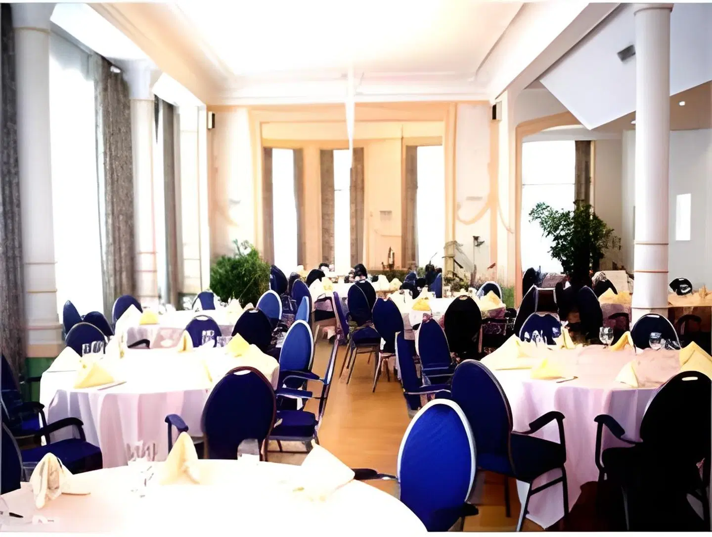 Hotel De La Treille Restaurant