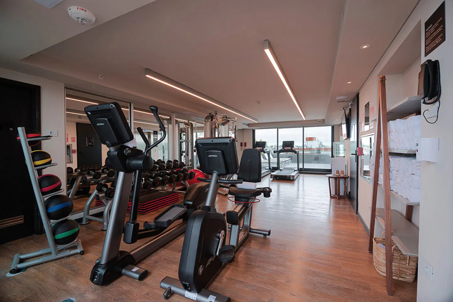 Soro Hotel Montevideo Curio Collection by Hilton SPORTS_AND_LEISURE