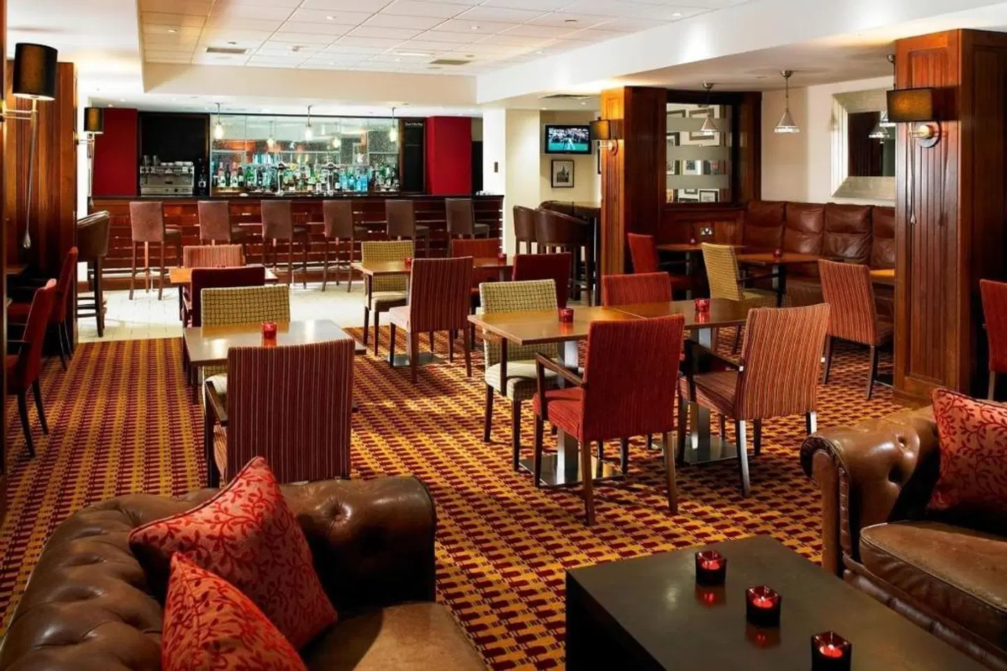 The Aberdeen Dyce Hotel Bar