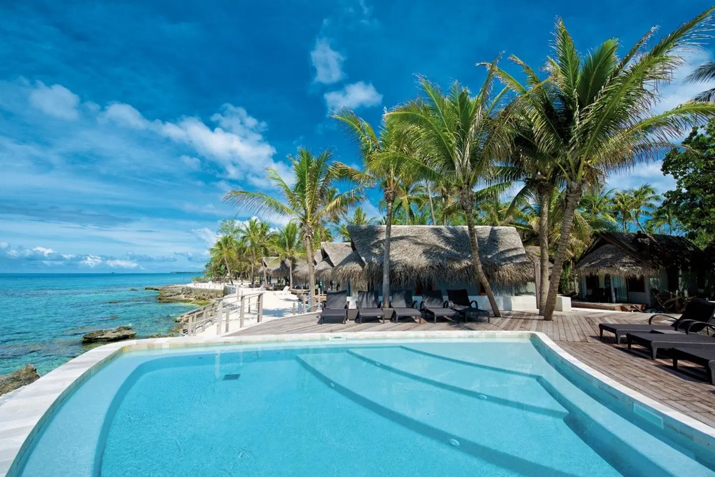 Maitai Rangiroa OUTDOOR_POOL