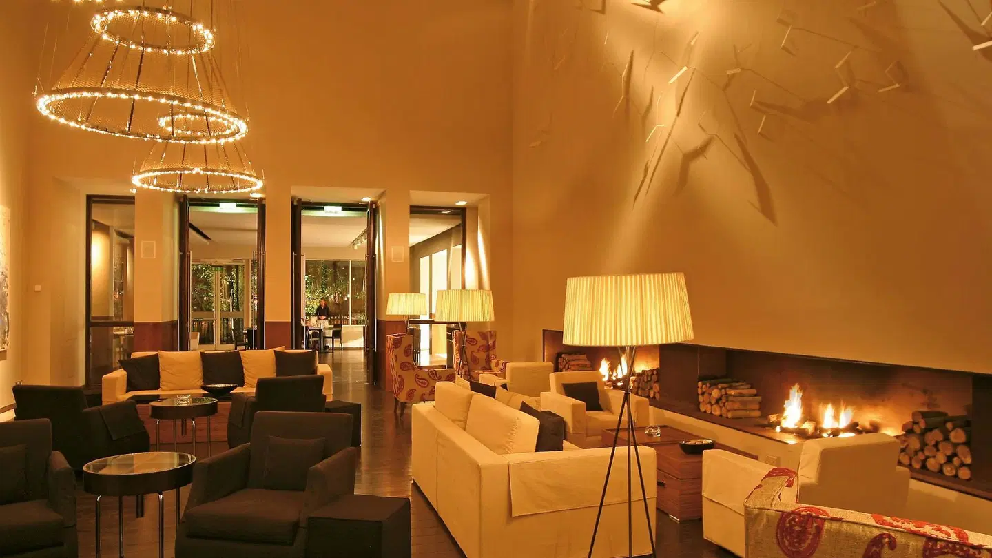 Park Plaza Cardiff LOUNGE_LOBBY