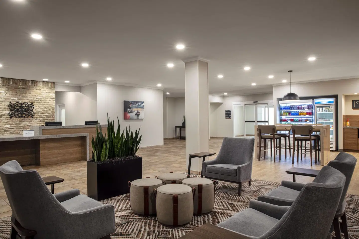 Candlewood Suites Mobile-Downtown by IHG LOUNGE_LOBBY