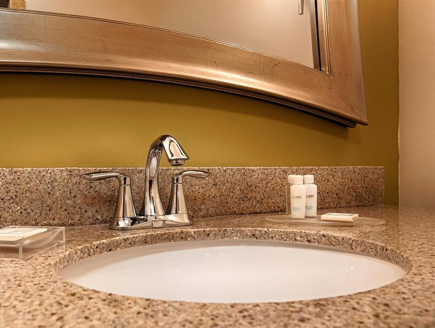 Best Western Plus Jacksonville West Badezimmer