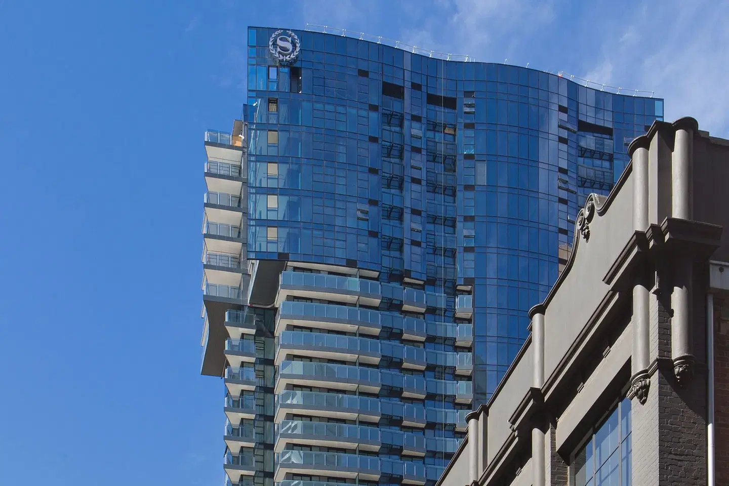 Sheraton Melbourne Hotel EXTERIOR