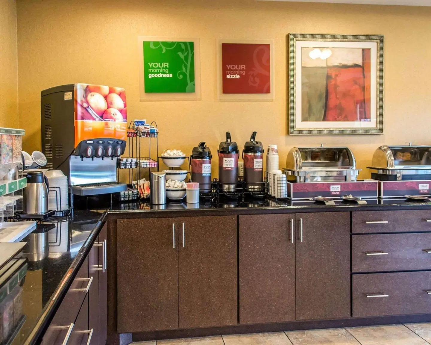 Comfort Inn & Suites Franklin East Bar