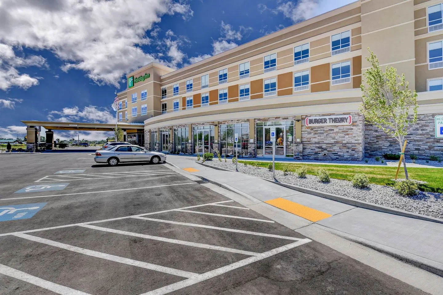 Holiday Inn Nampa by IHG EXTERIOR