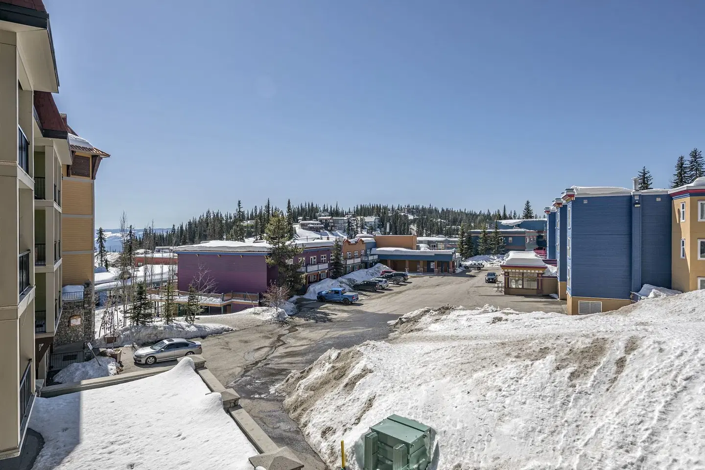SnowBird Lodge Strand