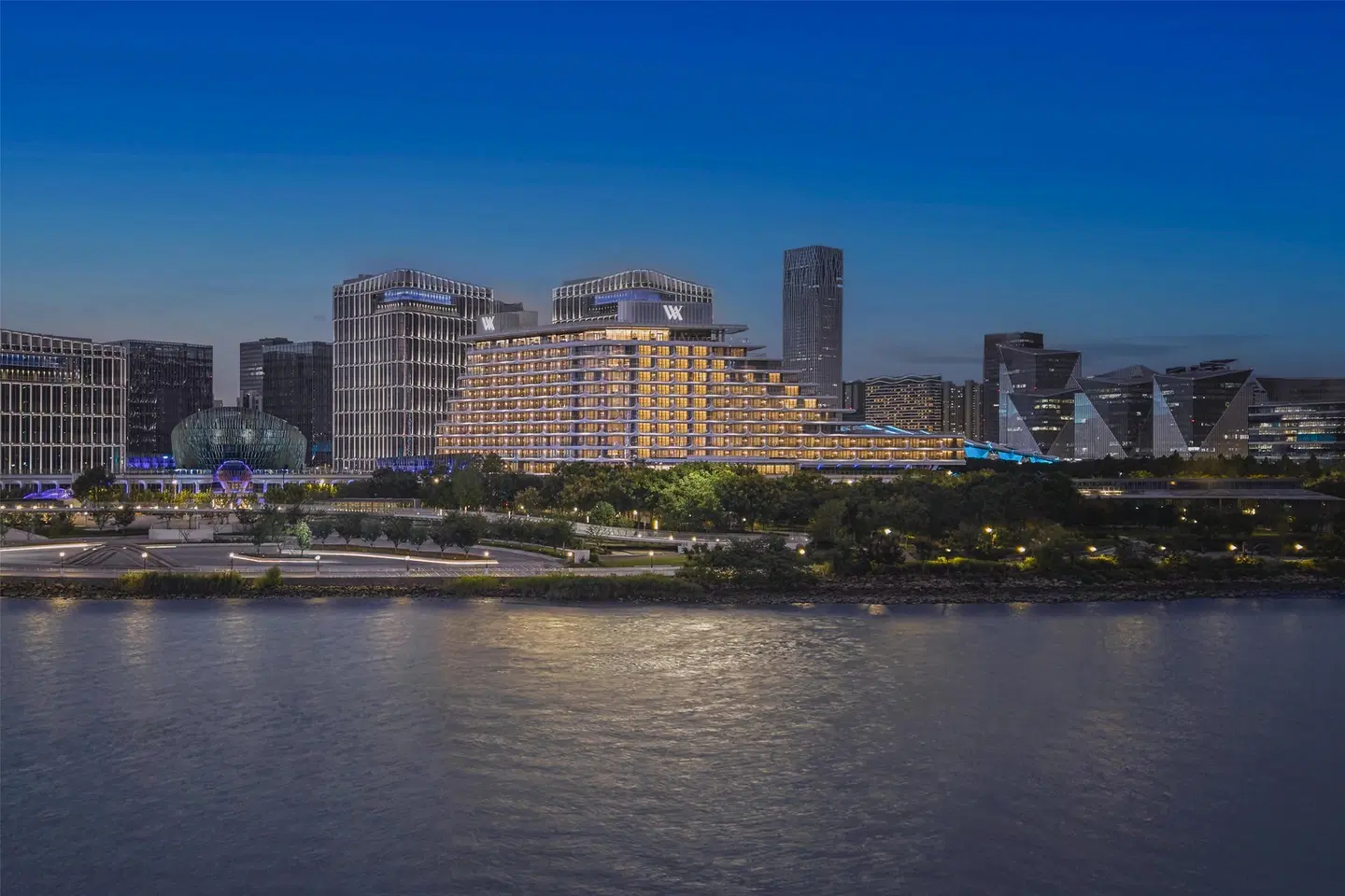 Waldorf Astoria Shanghai Qiantan EXTERIOR