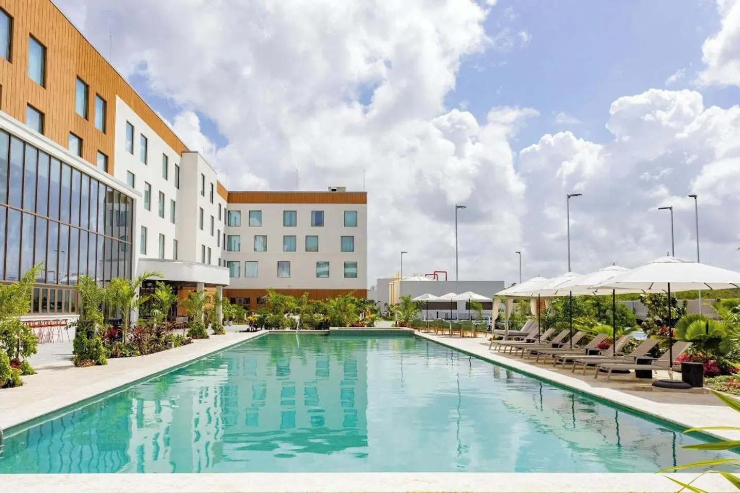 Four Points By Sheraton Georgetown OUTDOOR_POOL