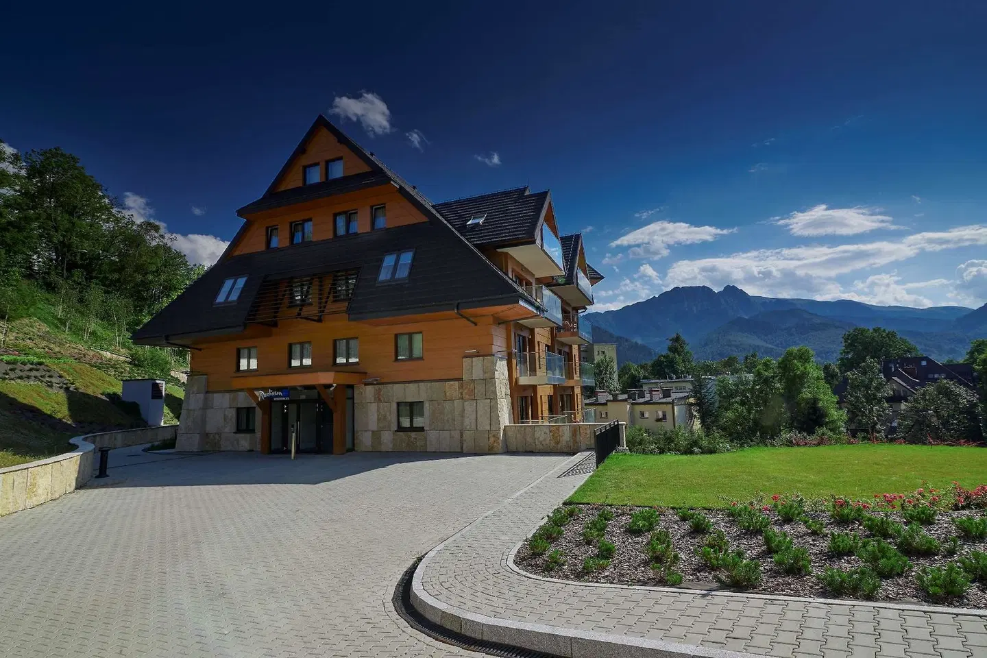 Radisson Blu Hotel & Residences, Zakopane EXTERIOR
