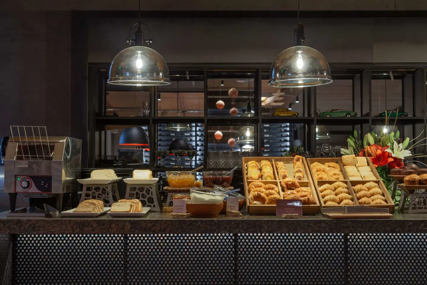 Hualta Hotel Mendoza, Curio Collection by Hilton LOUNGE_LOBBY