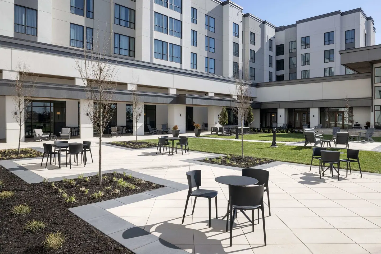 Embassy Suites by Hilton Bowling Green Terrasse