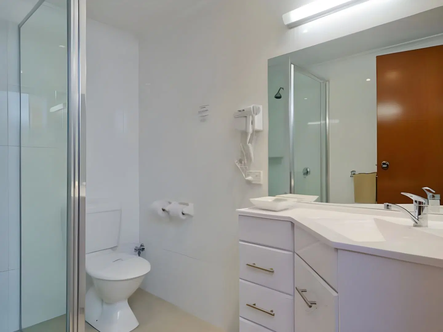 Werribee Motel & Apartments Badezimmer