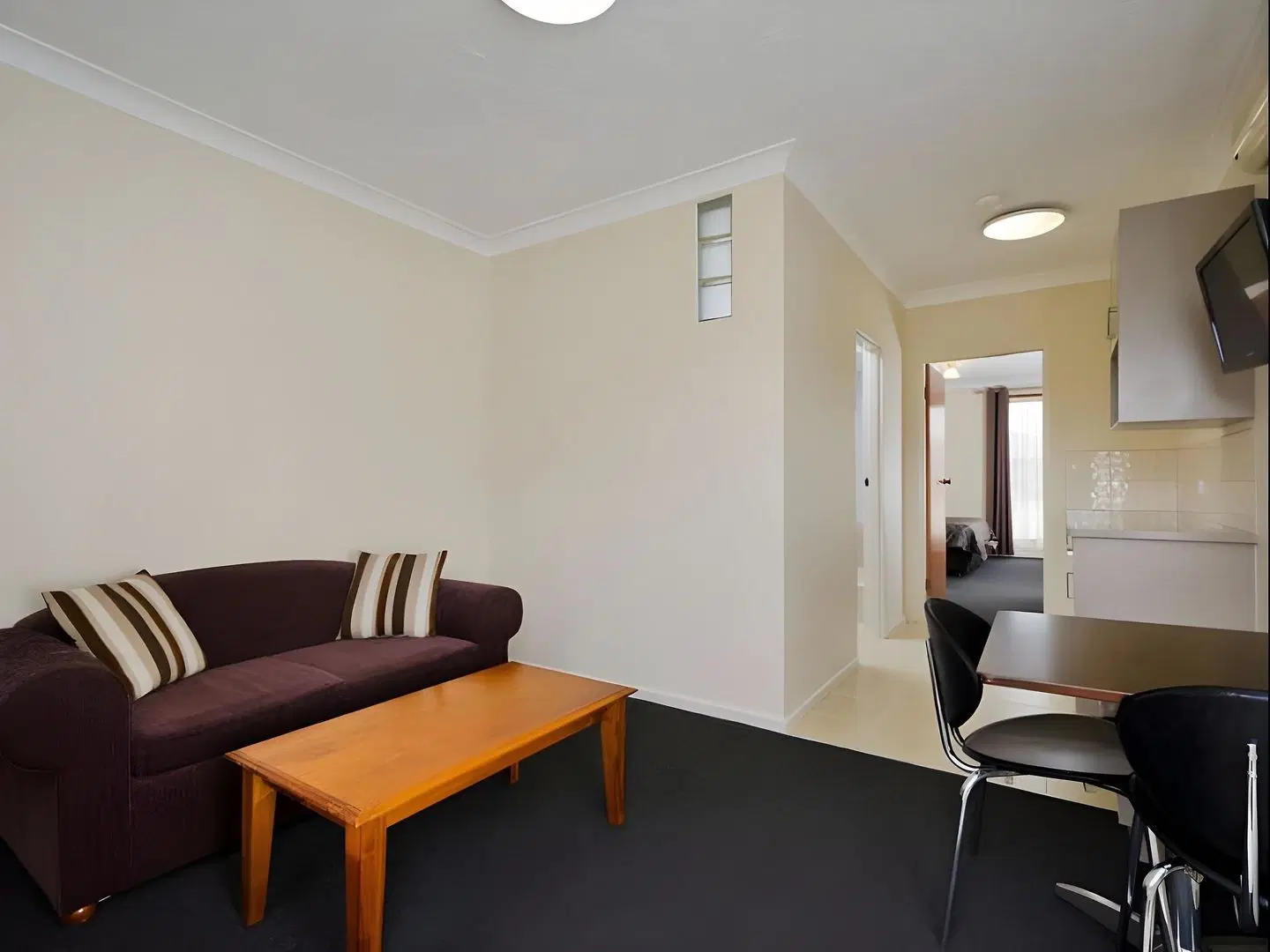 Werribee Motel & Apartments ROOM_EXAMPLE