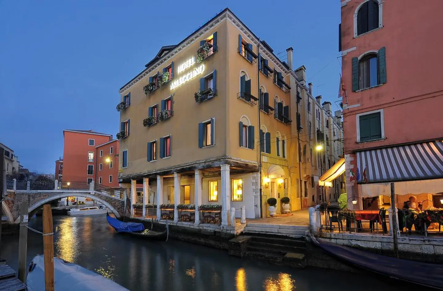 Hotel Arlecchino EXTERIOR