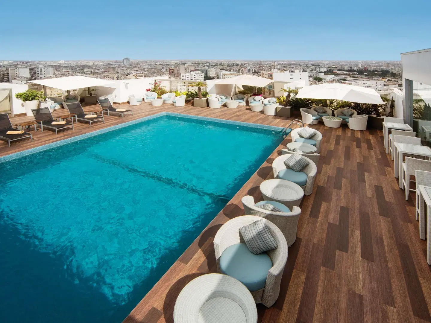 Mövenpick Hotel Casablanca OUTDOOR_POOL