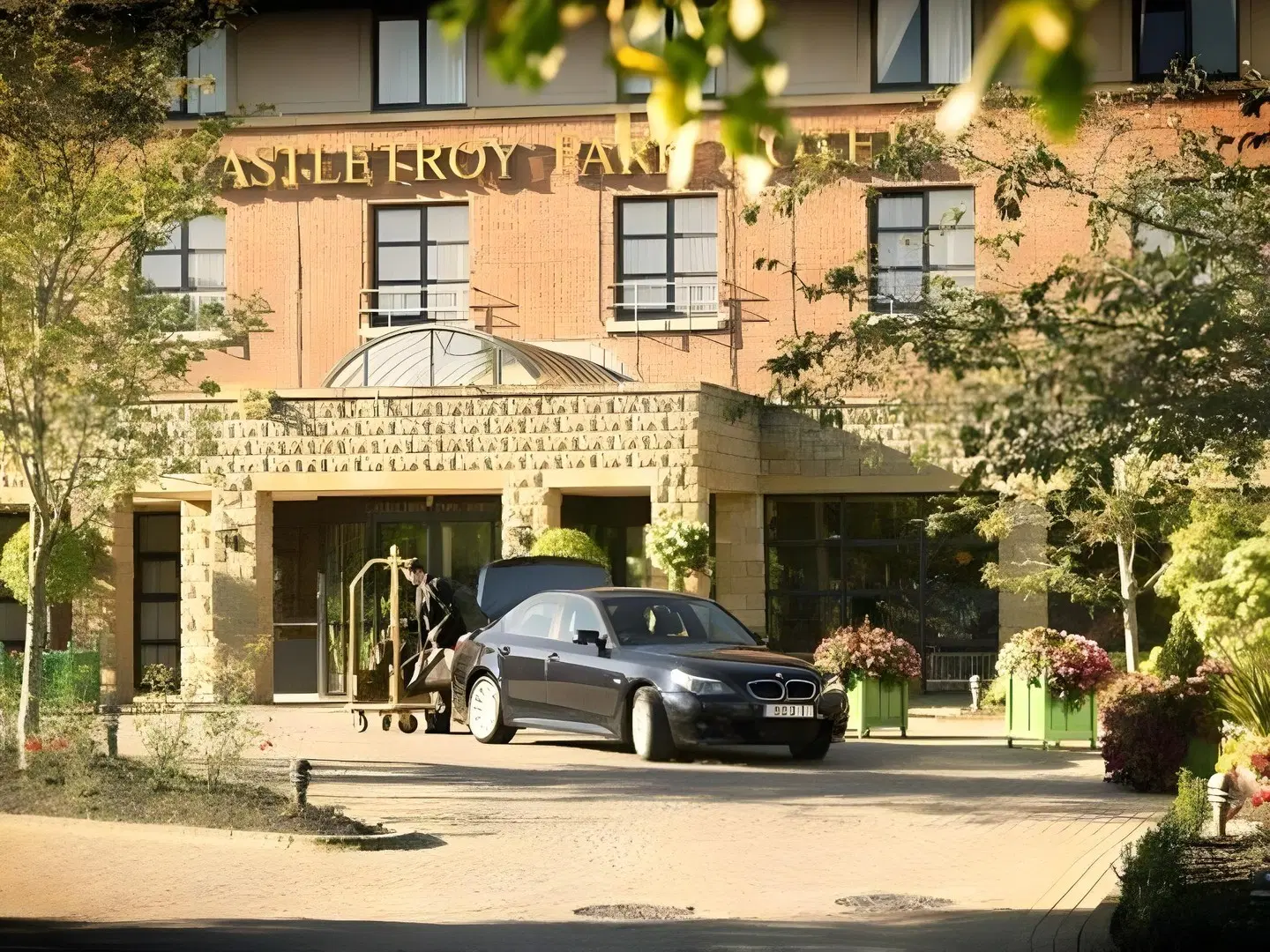 Castletroy Park Hotel EXTERIOR