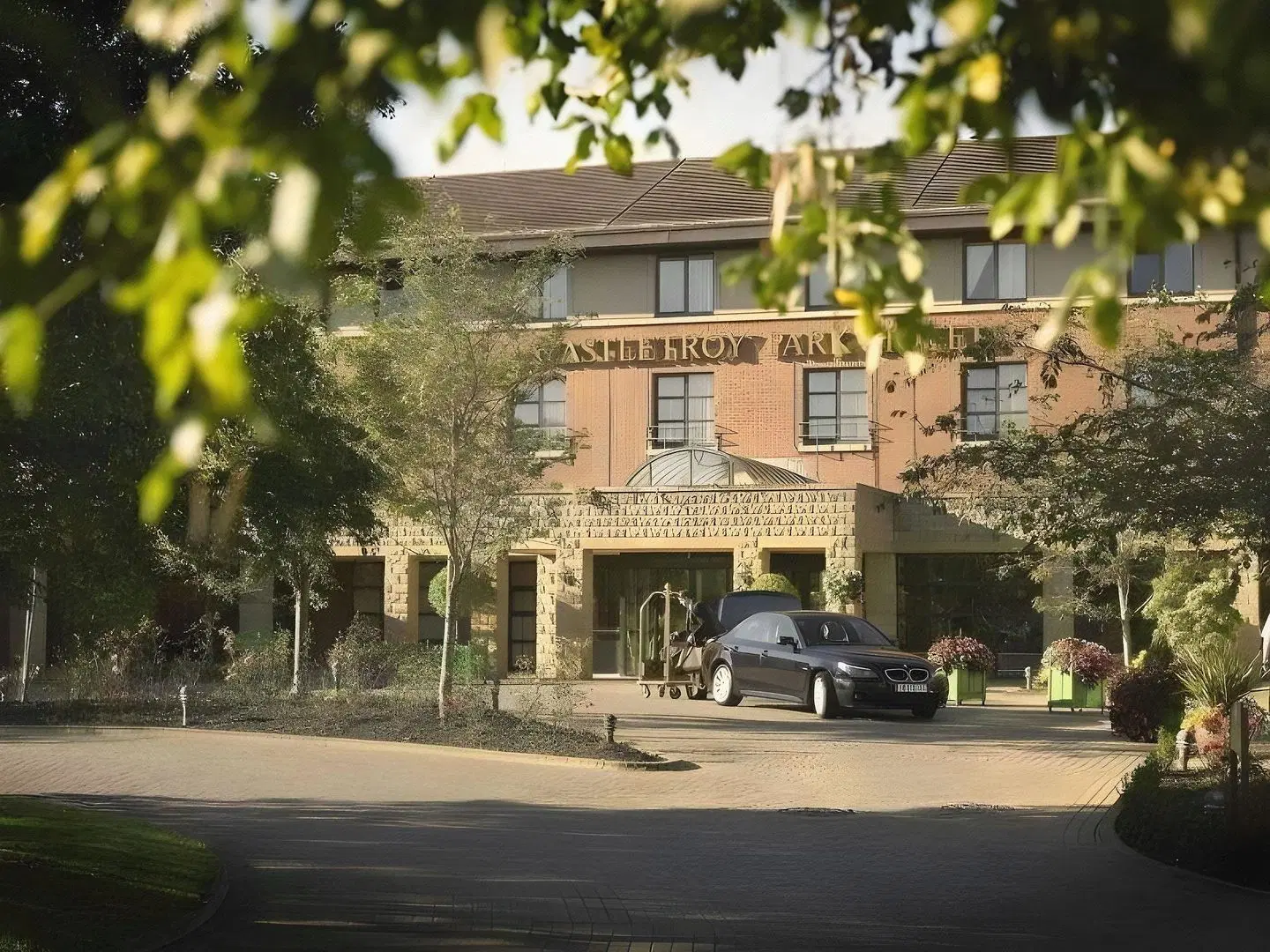 Castletroy Park Hotel EXTERIOR