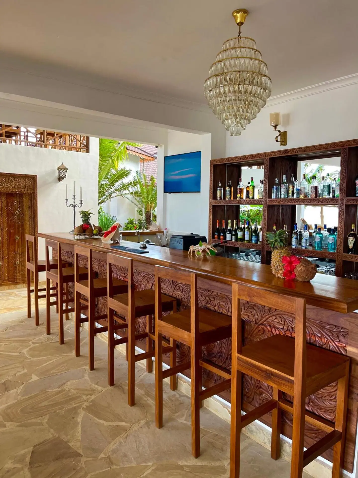 Karibu Beach Resort Bar