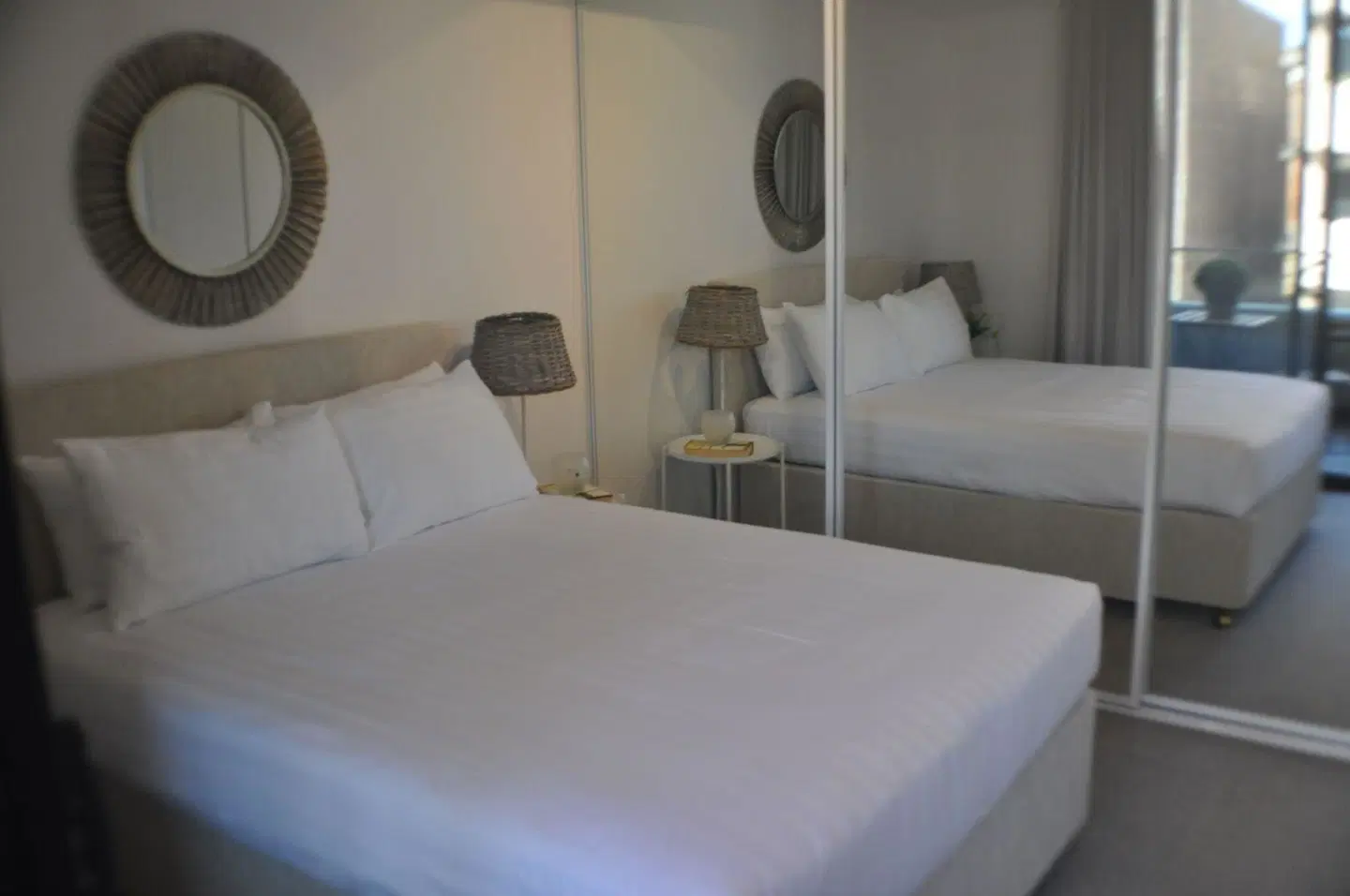 Azure by Accommodate Canberra ROOM_EXAMPLE