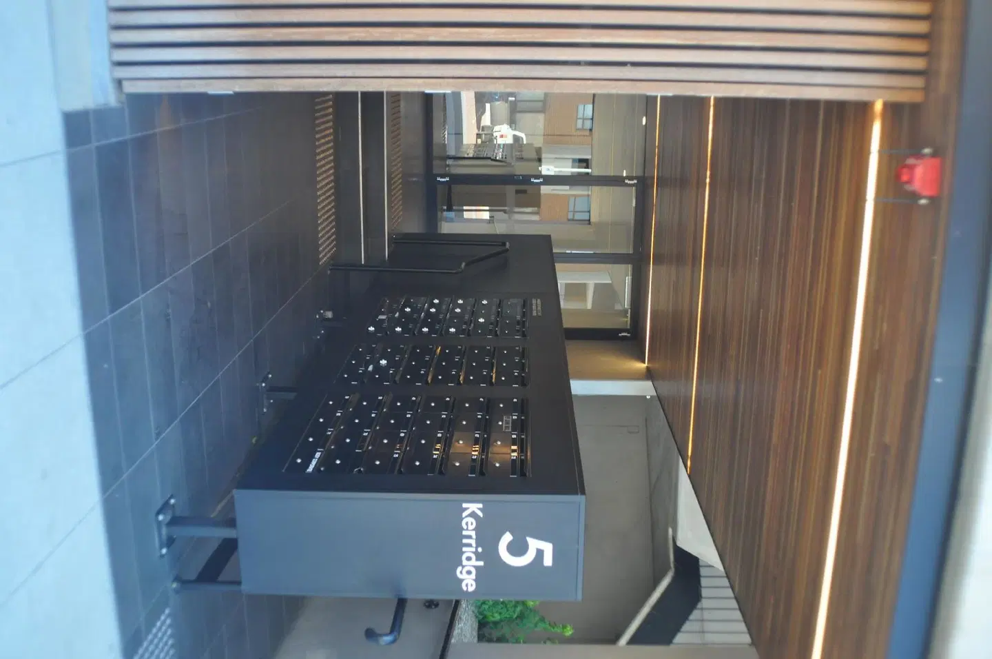 Azure by Accommodate Canberra ROOM_EXAMPLE