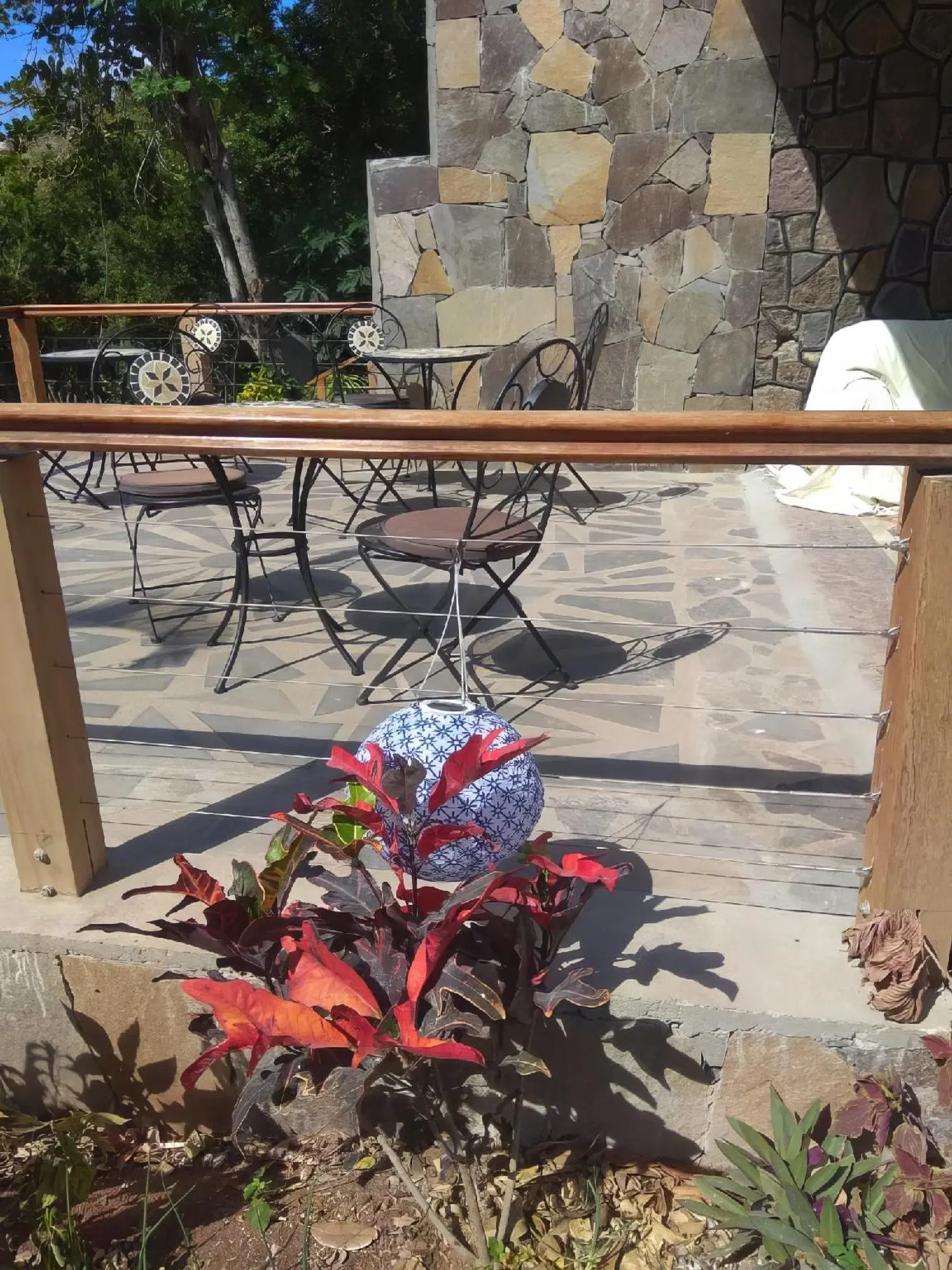 Les Antigones Terrasse