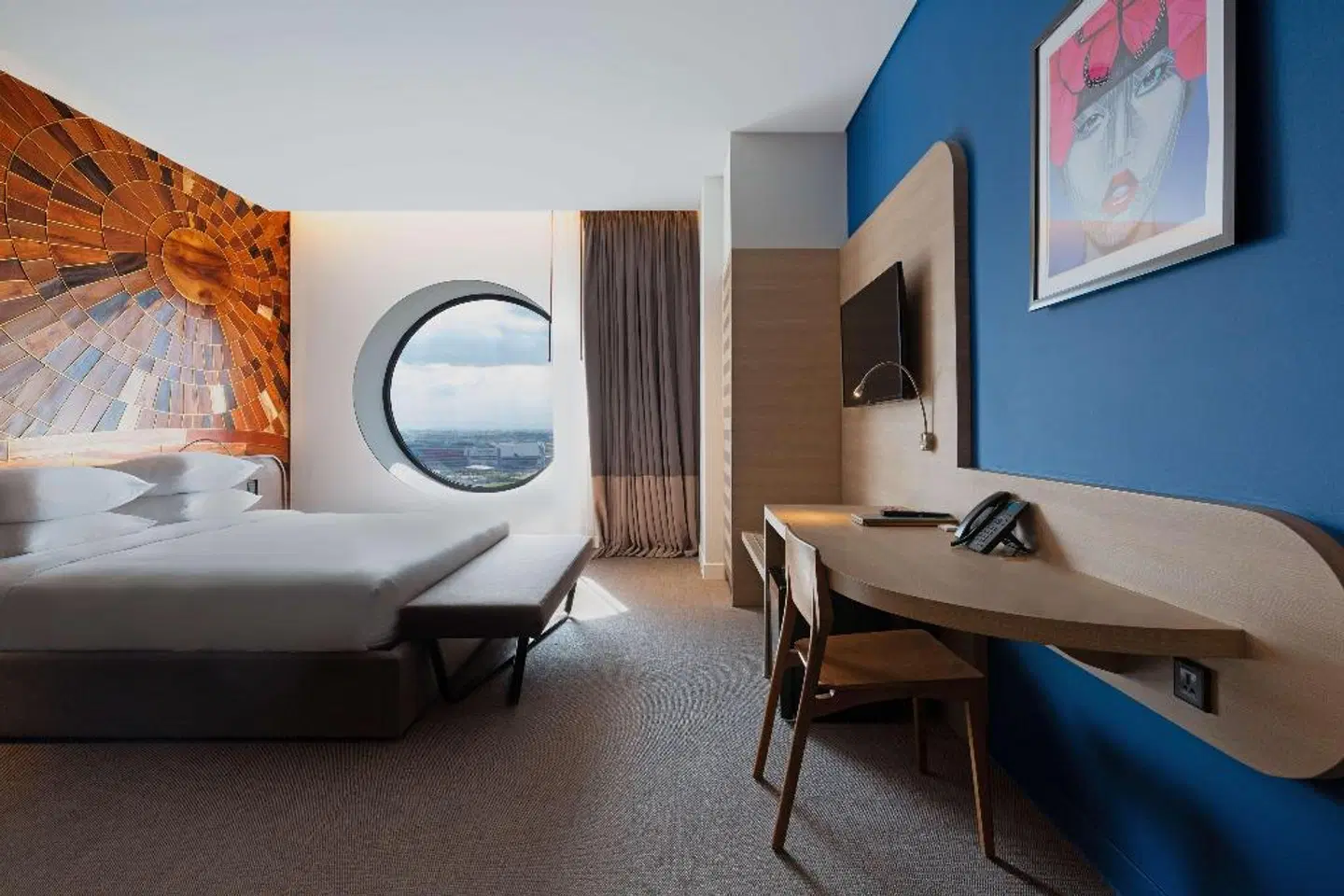 SUN & MOON, Riverside Hotel ROOM_EXAMPLE