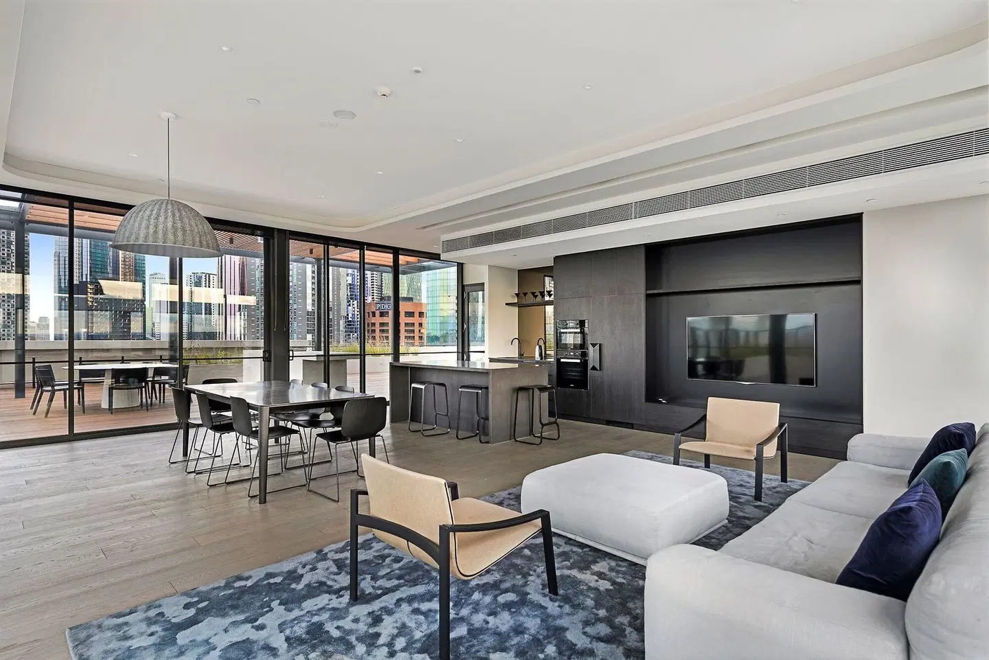 The Eminence Apartments by CLLIX LOUNGE_LOBBY