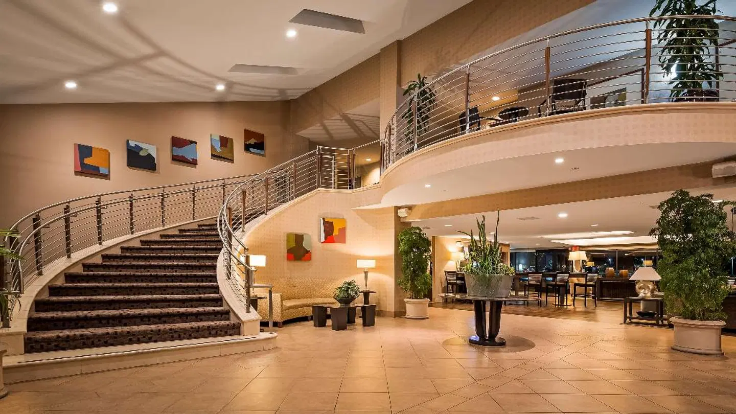Best Western Plus Bayside Hotel LOUNGE_LOBBY
