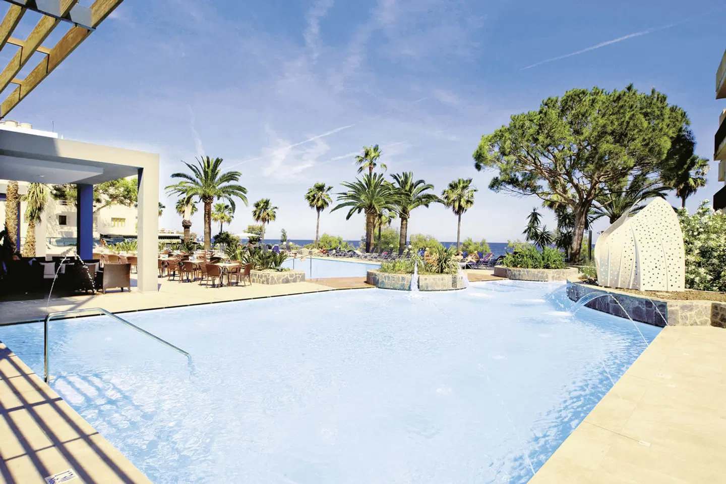 Marins Suites OUTDOOR_POOL