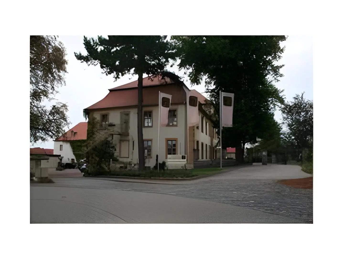 Stadtschloß Hecklingen EXTERIOR