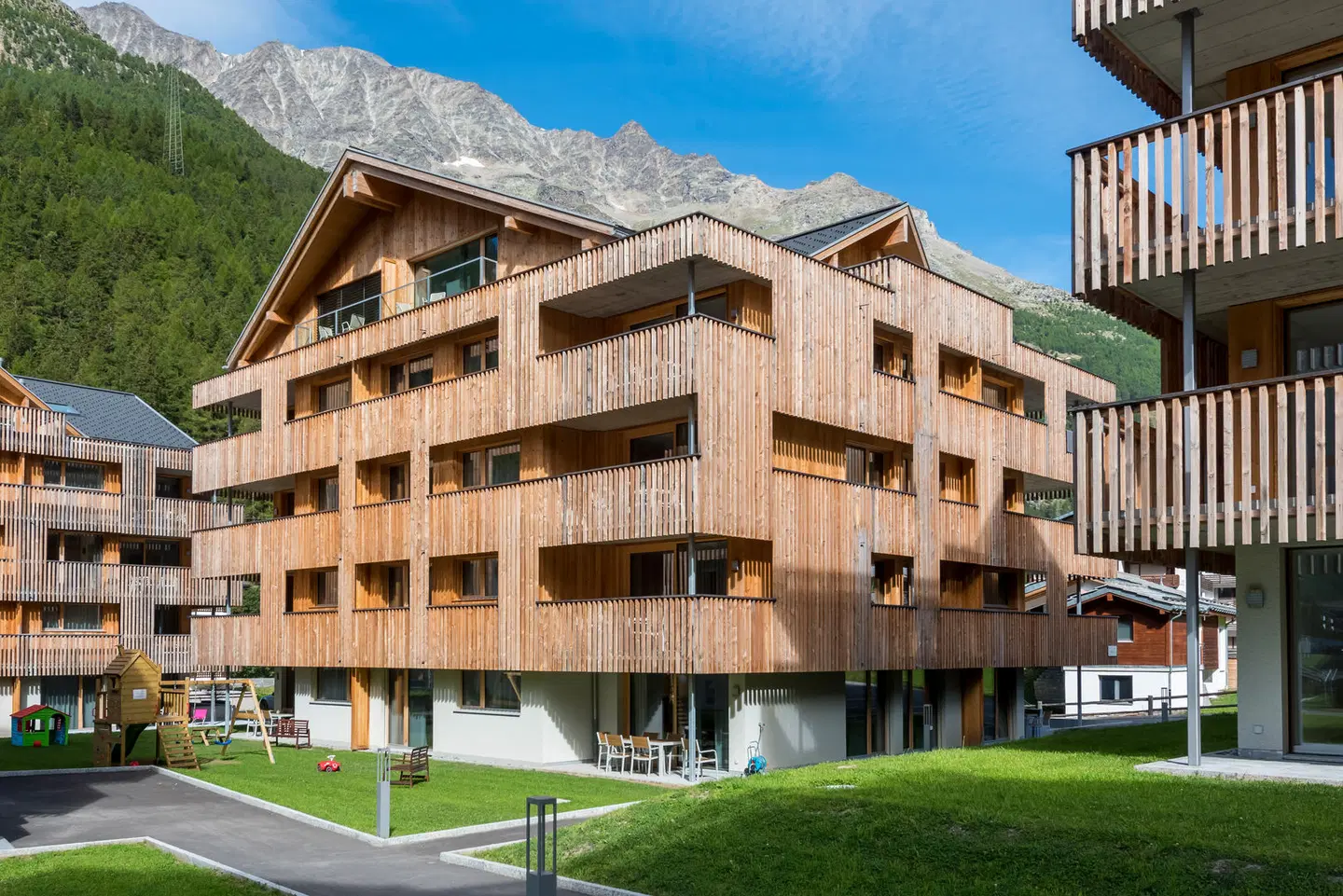 Montela Hotel & Resort EXTERIOR