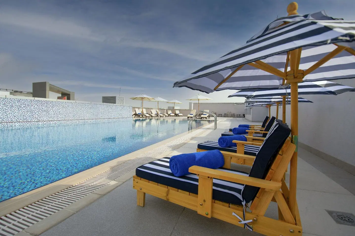 Jood Hotel Apartment OUTDOOR_POOL