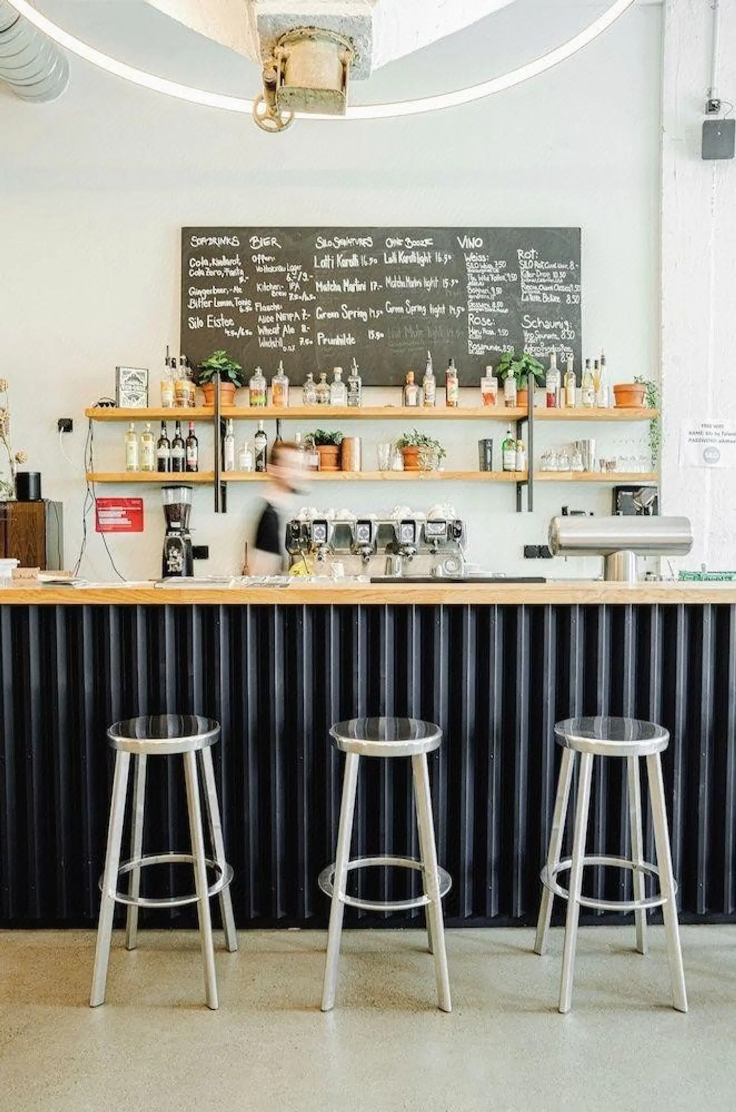 SILO Hostel Bar
