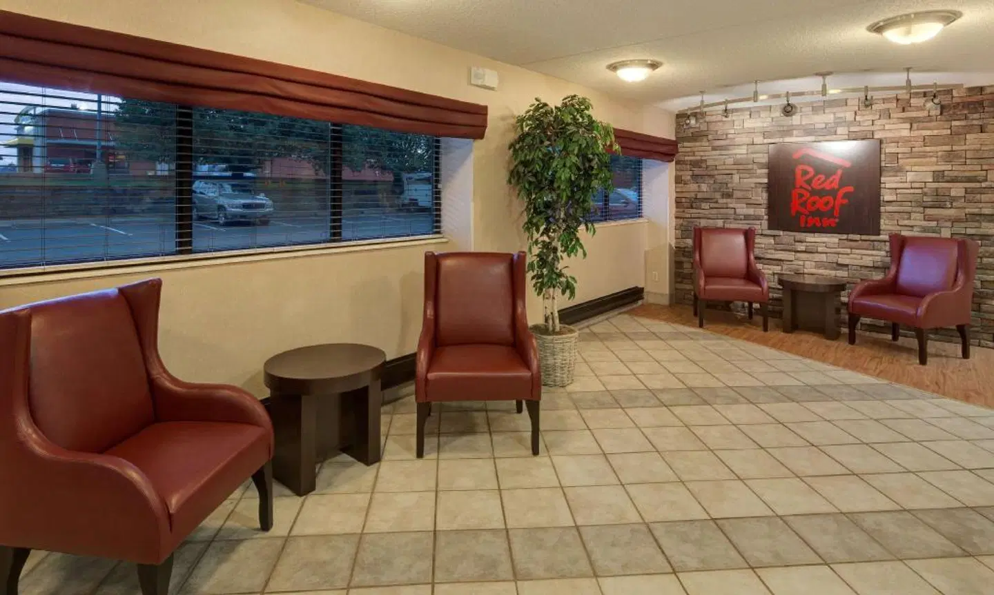 Red Roof Inn Rochester Hills LOUNGE_LOBBY