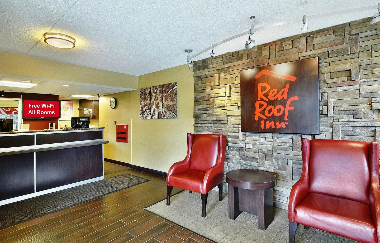 Red Roof Inn Louisville Fair and Expo LOUNGE_LOBBY