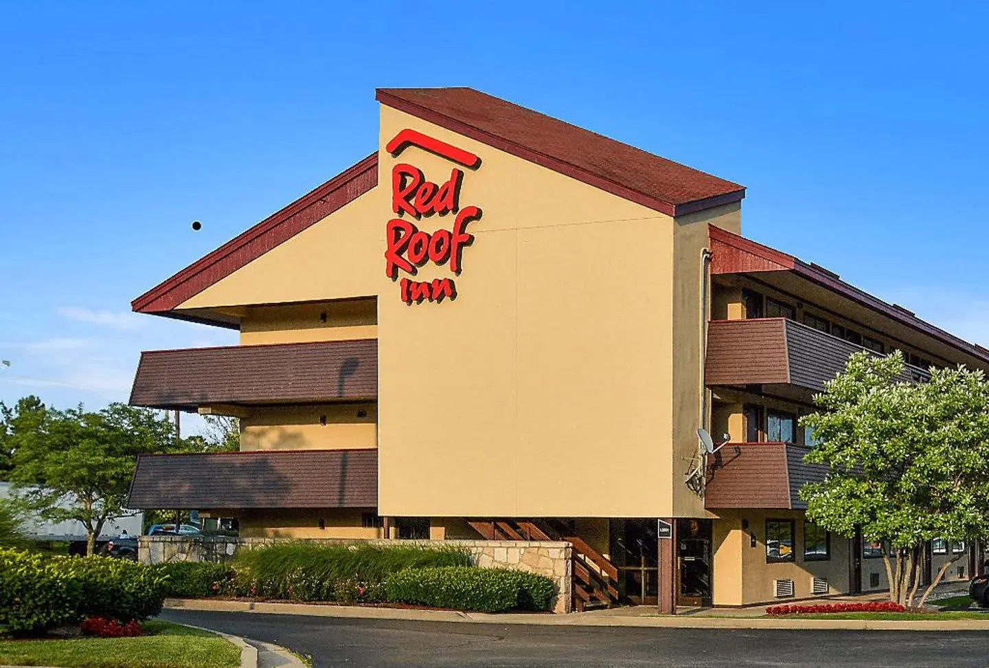 Red Roof Inn Lexington South EXTERIOR