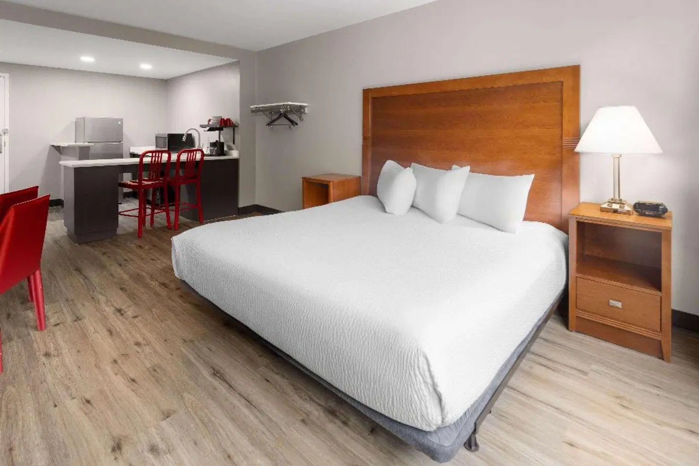 Hawthorn Extended Stay by Wyndham Ellsworth / Bar Harbor ROOM_EXAMPLE