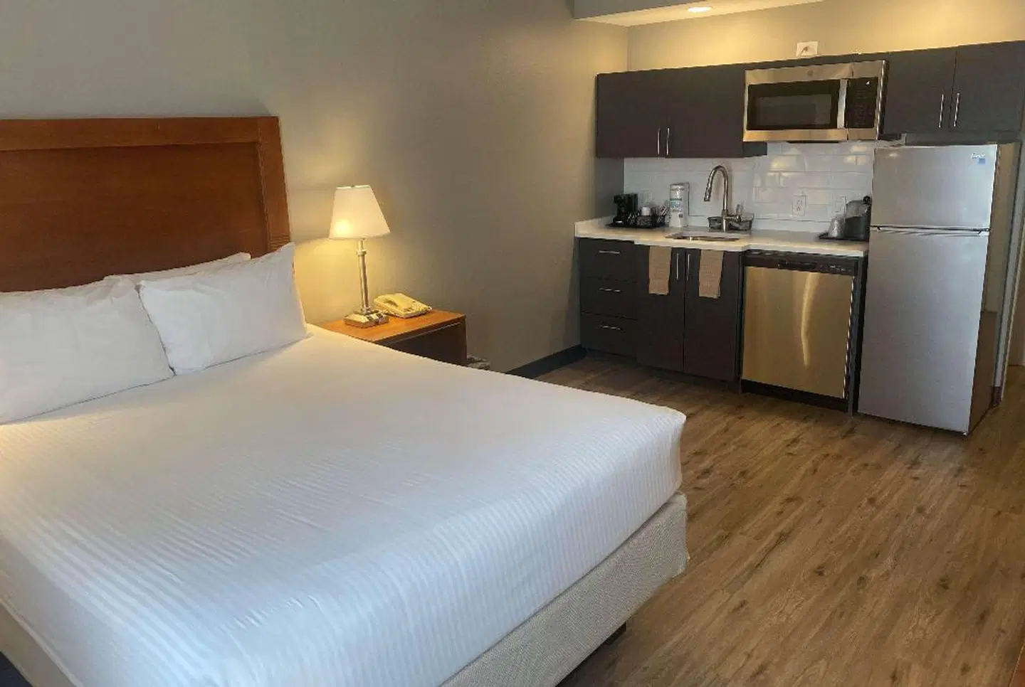 Hawthorn Extended Stay by Wyndham Ellsworth / Bar Harbor ROOM_EXAMPLE