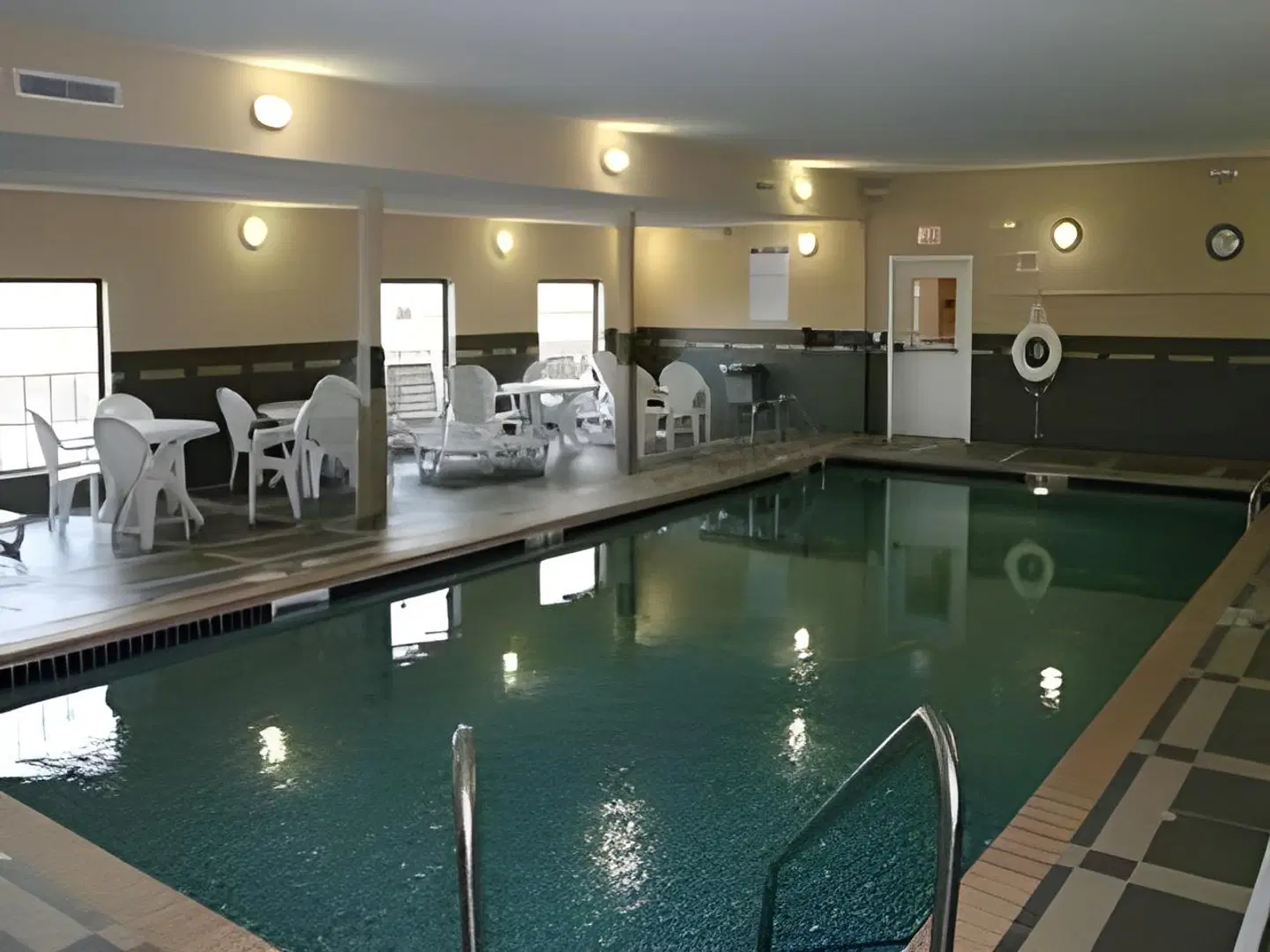 Hampton Inn and Suites St. Cloud Hallenbad