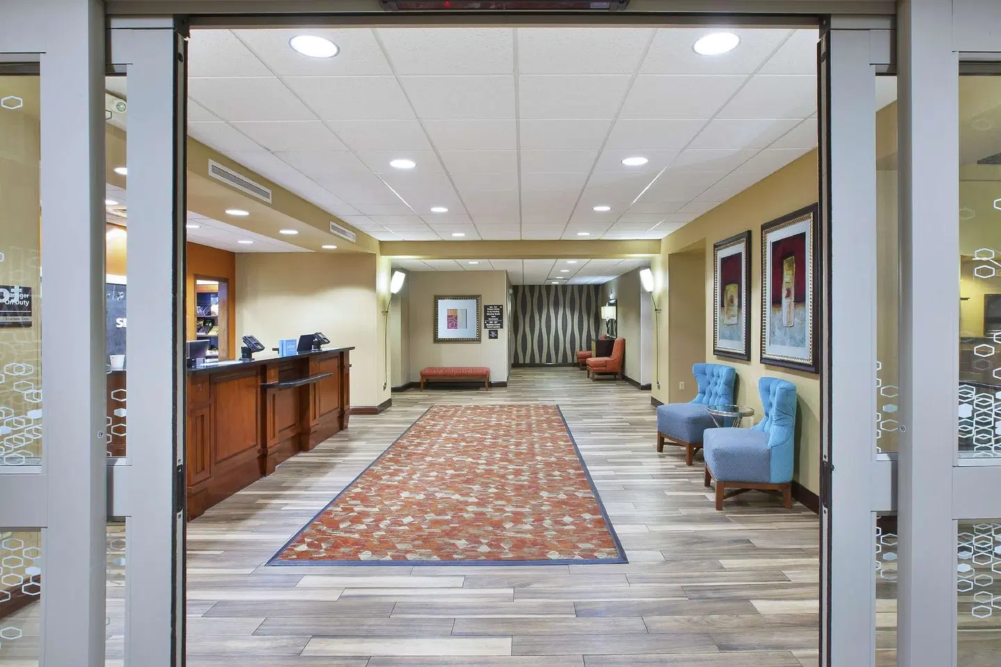 Hampton Inn & Suites Wichita-Northeast LOUNGE_LOBBY