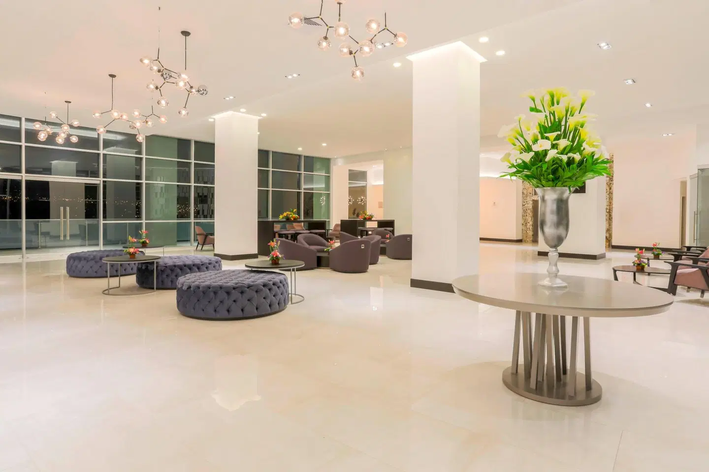 Four Points by Sheraton Cuenca LOUNGE_LOBBY