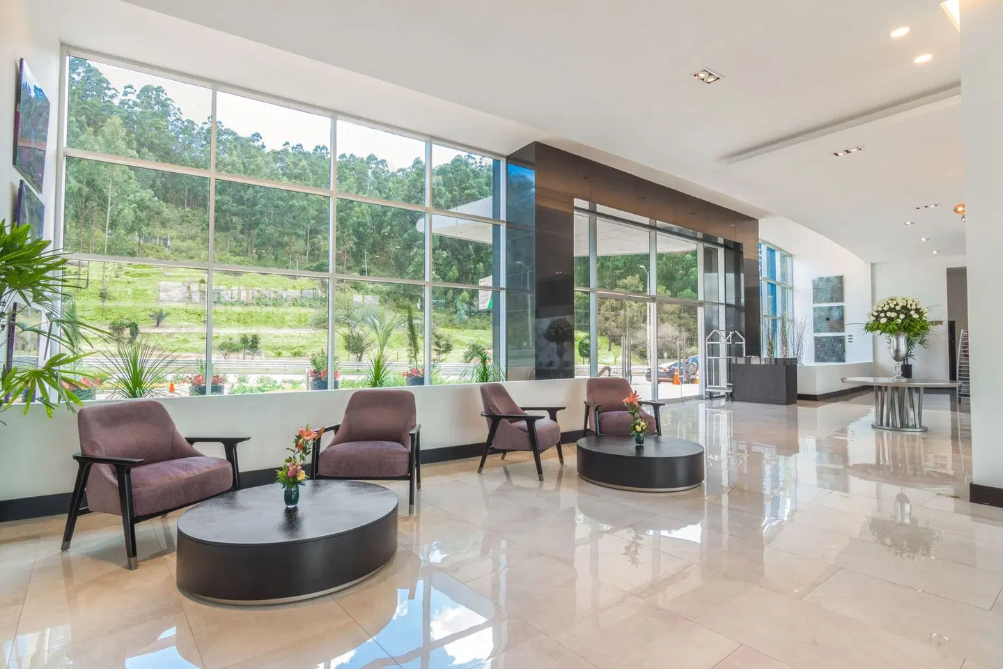 Four Points by Sheraton Cuenca LOUNGE_LOBBY