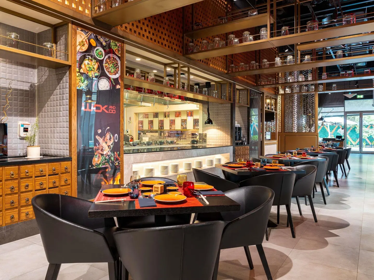 Ibis Dubai One Central Bar