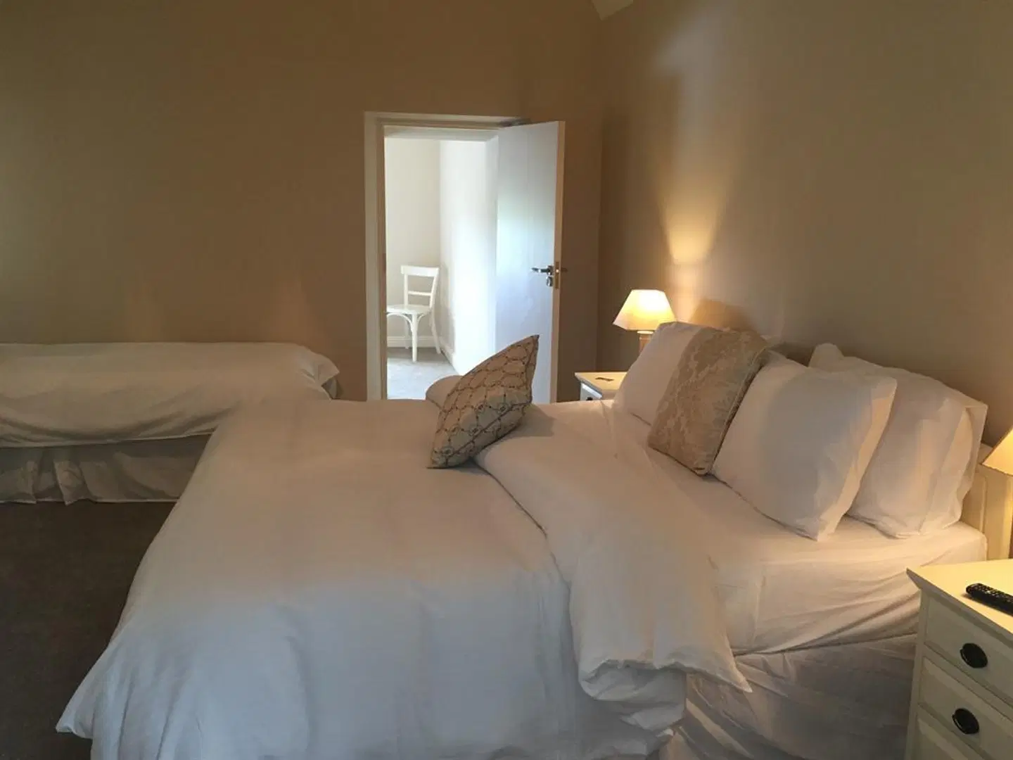 The Townhouse ROOM_EXAMPLE