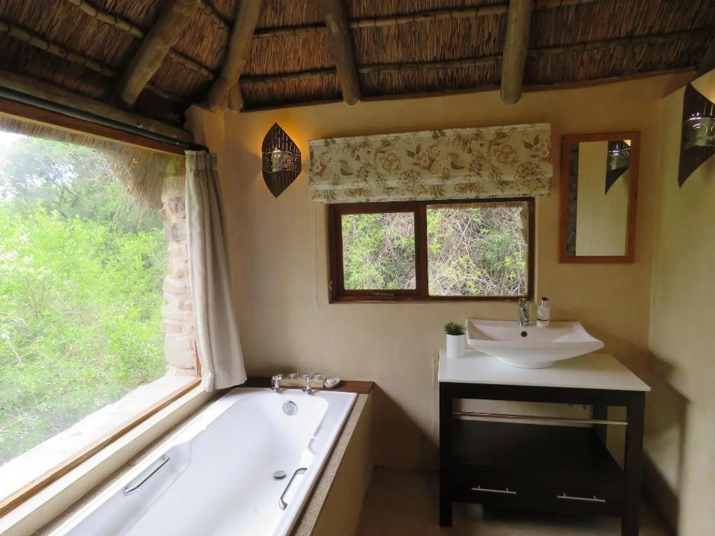 Amakhala Game Reserve - Woodbury Lodge Badezimmer