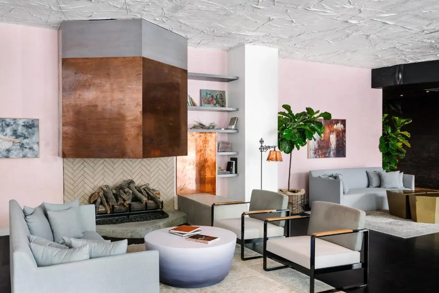 The Line Austin LOUNGE_LOBBY