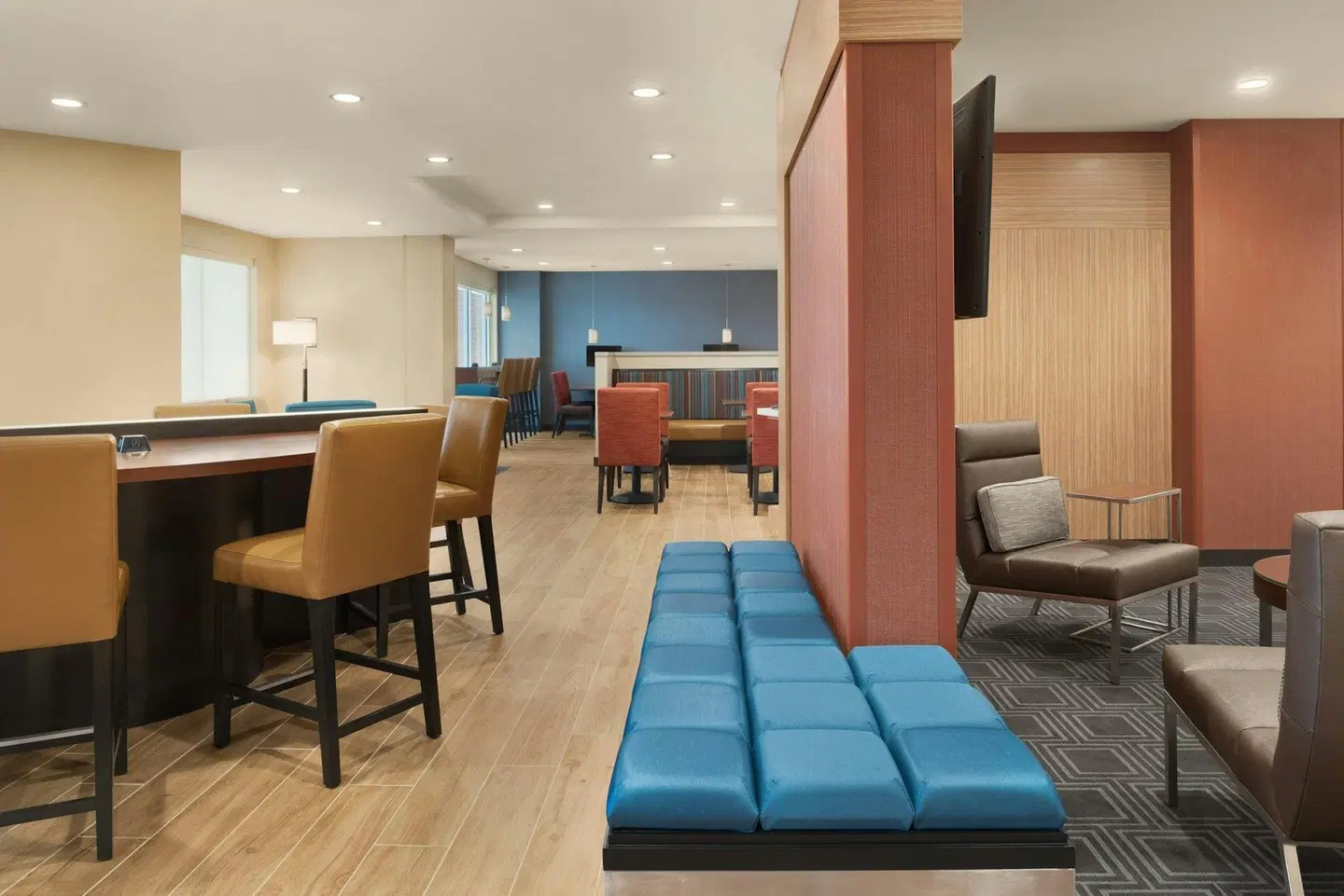 TownePlace Suites by Marriott Dubuque Downtown LOUNGE_LOBBY